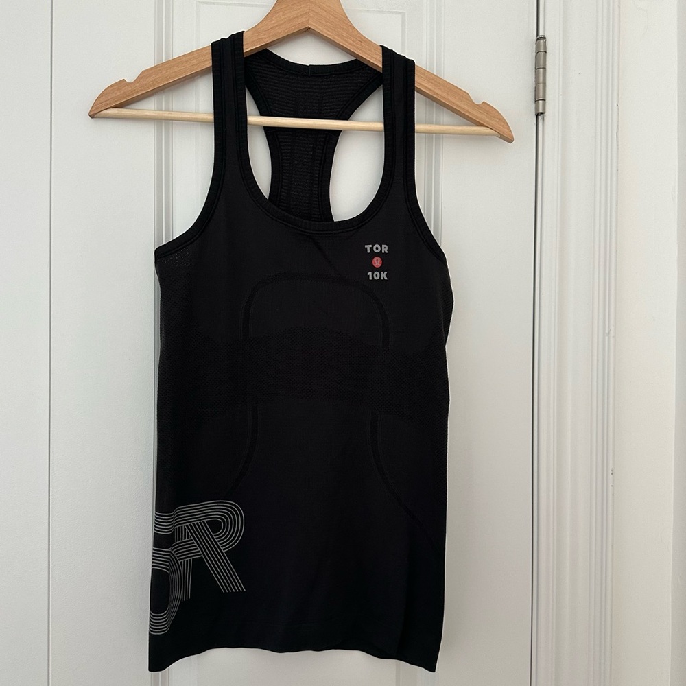 Lululemon Black Swiftly Tech Tee Toronto 10K Tank